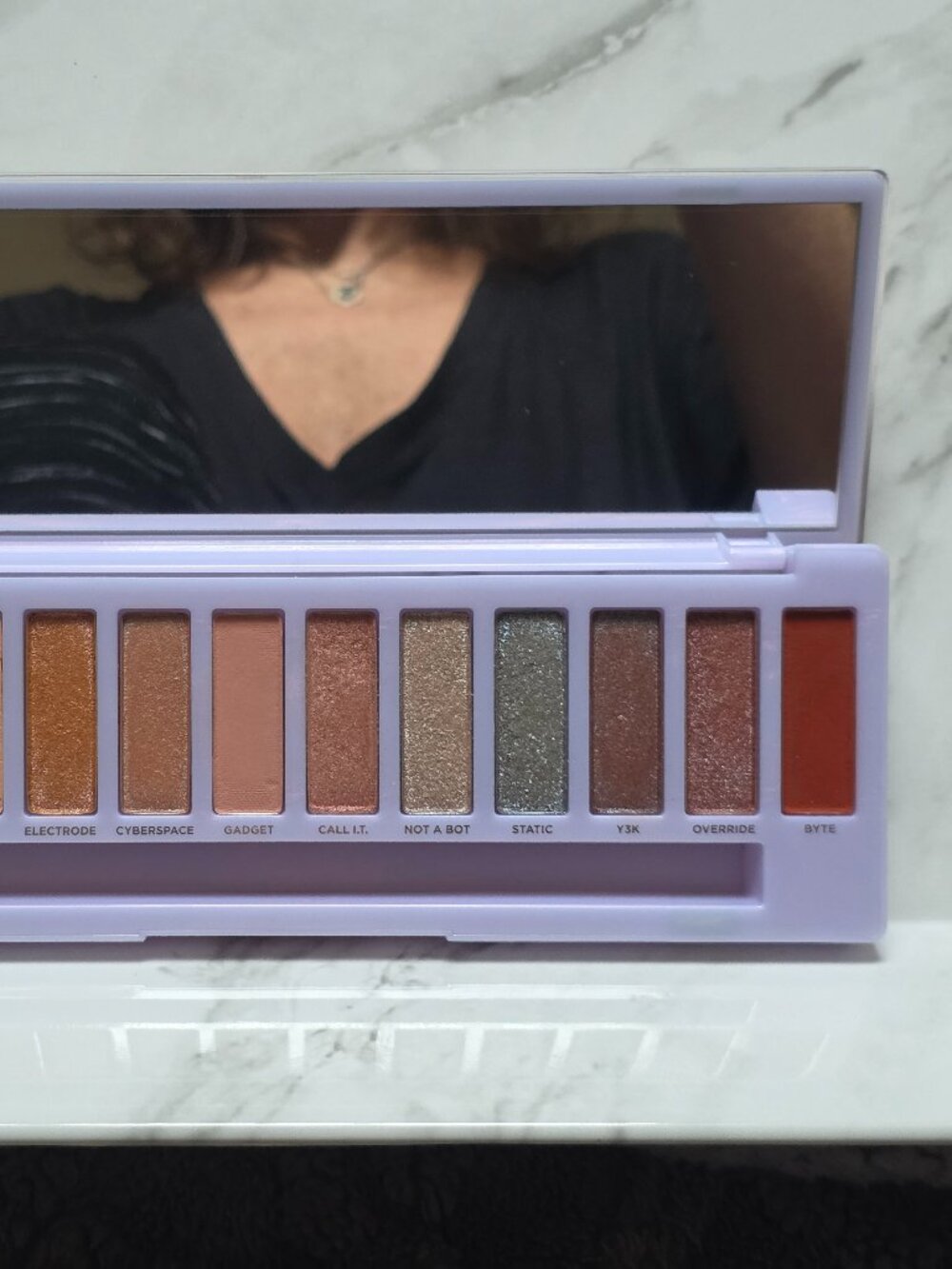Urban Decay Naked CYBER EyeShadow Palette - Picture 6 of 7